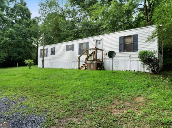 271 N Sequoyah Cir NE, Calhoun, GA 30701