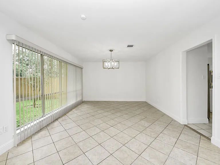 11415 Ella Lee Ln — Photo 7