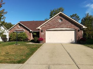 6440 Whitaker Farms Dr, Indianapolis, IN 46237