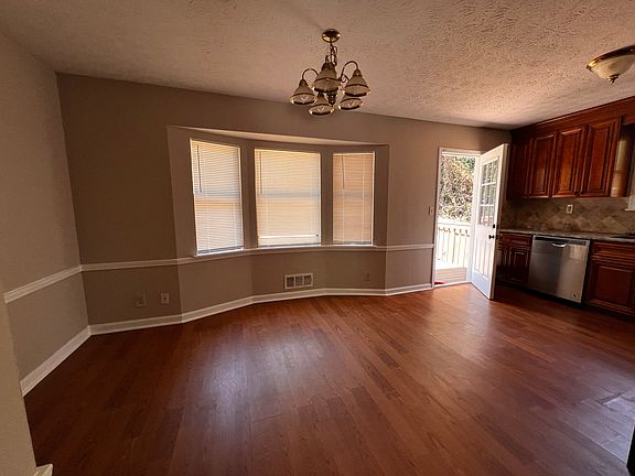 2nd image of 2654 Pinto Dr