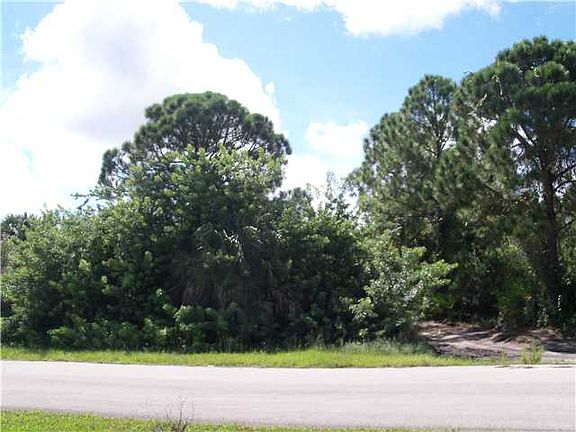 5th image of 4245 48th St