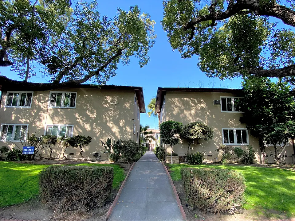 1443 Rock Glen Ave #208