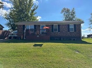 127 Static Rd N, Paris, KY 40361