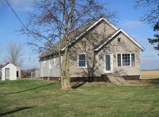 9076 E 1200 S, Ladoga, IN 47954