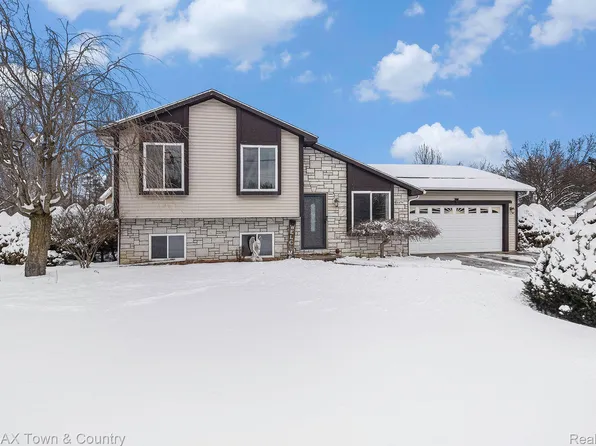 6479 E Pierson Rd, Flint, MI 48506