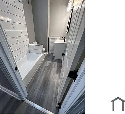 3 bed, 1200 sqft, $1,800 — Photo 1