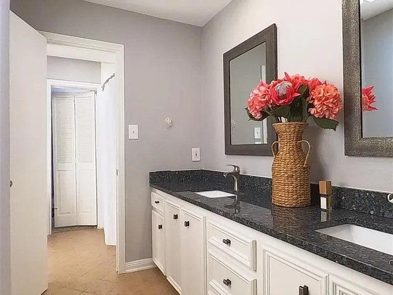 3339 Country Club Blvd — Photo 28