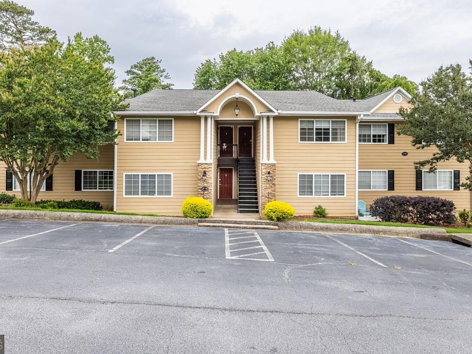 1st image of 1468 Briarwood Rd #1104