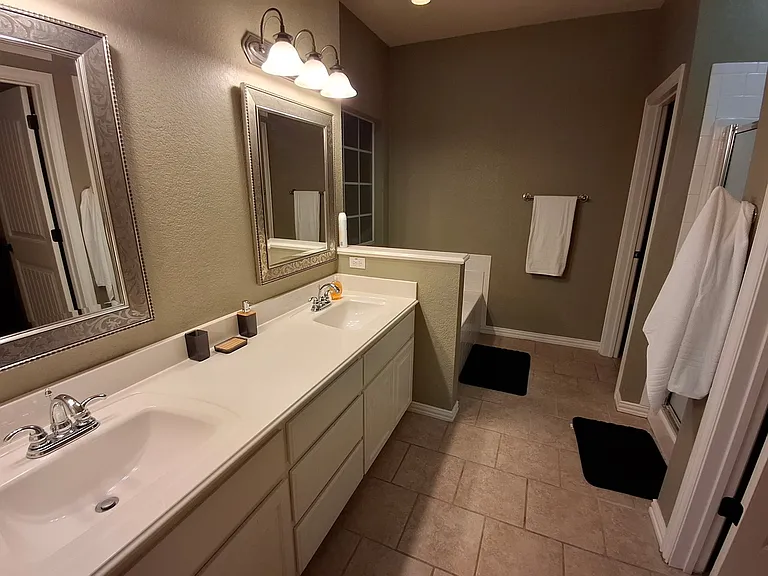 2142 Republic Ave — Photo 11