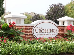 9818 Mahogany Dr APT 104, Gaithersburg, MD 20878