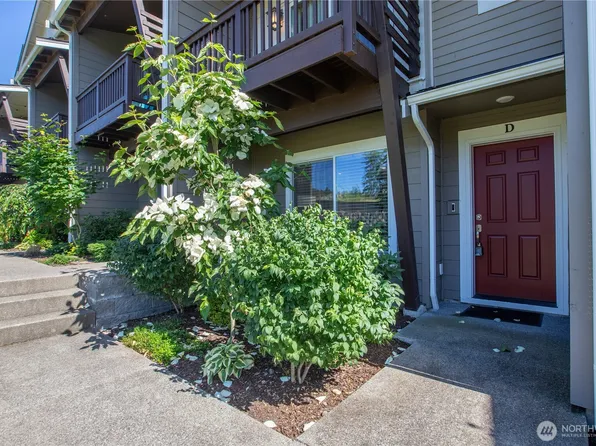 17527 110th Avenue E #D, Puyallup, WA 98374