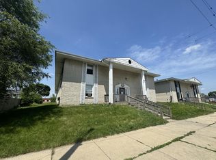 1802 Grange Ave, Racine, WI 53403