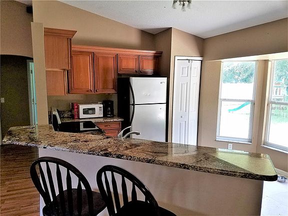4th image of 2873 Cloras St
