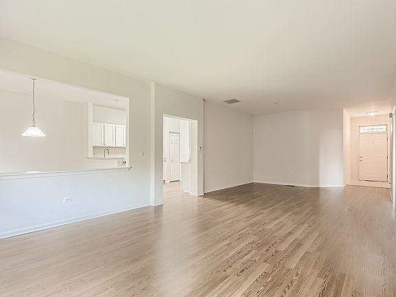 Living Room/Dinning Room