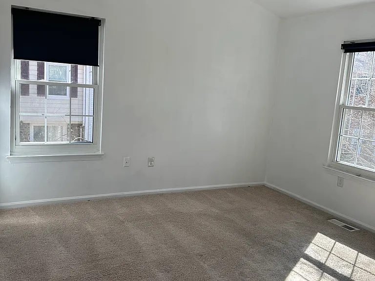 6913 Woodstream Ln — Photo 24