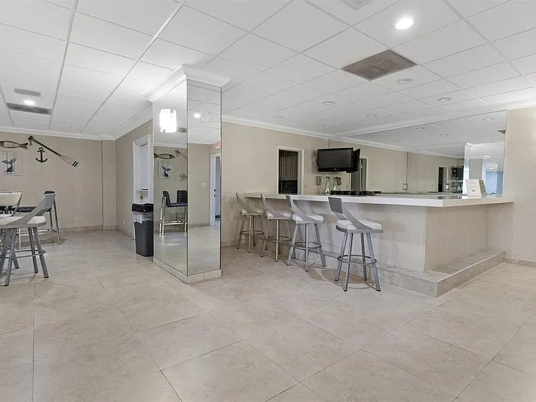 3900 Galt Ocean Dr #2114 — Photo 6