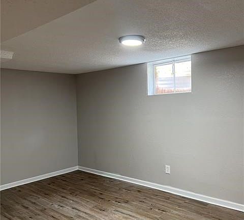 5th image of 8035 Lydia Ave