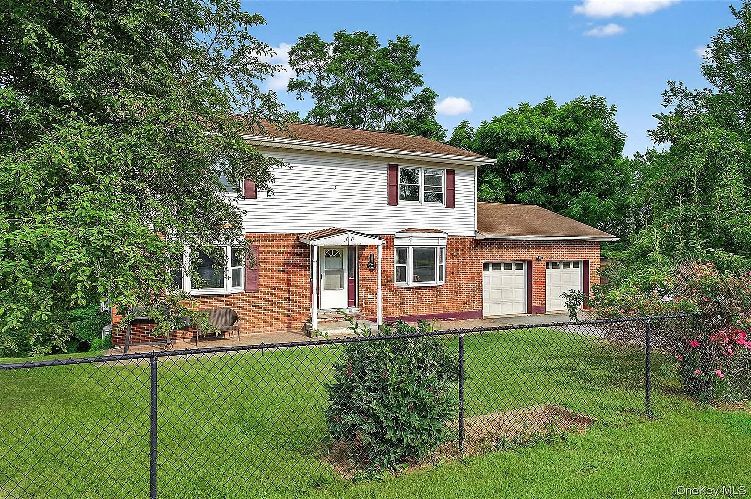 4 bed, 2090 sqft, $3,600 — Photo 1