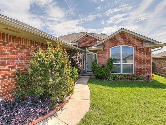 2nd image of 1504 Tara Dr