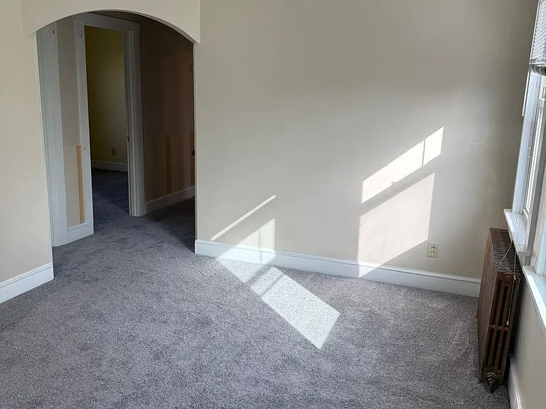 815 Grosstown Rd — Photo 6