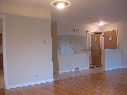 4th image of 7438 N Crawford Ave
