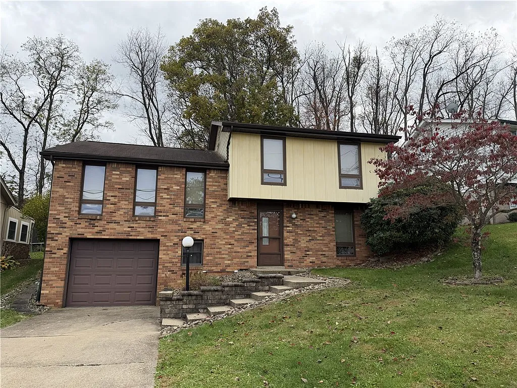 26 W White Oak Dr photo 1