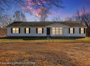 12265 W Maple Rapids Rd, Fowler, MI 48835