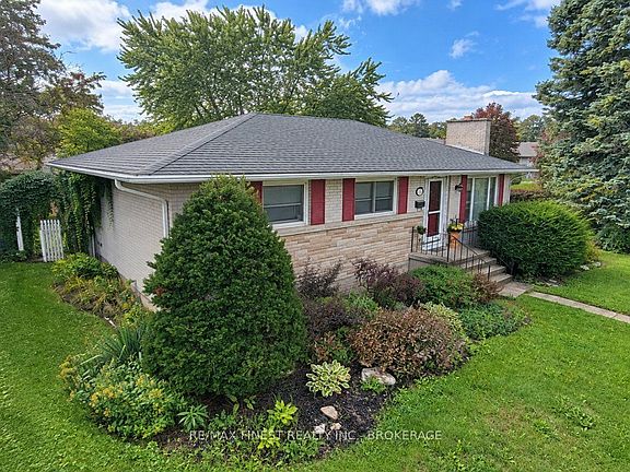 2nd image of 58 Princeton Pl