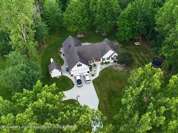 3464 S Fenmore Rd, Merrill, MI 48637