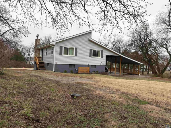21574 S Sail A Way Dr, Overbrook, KS 66524