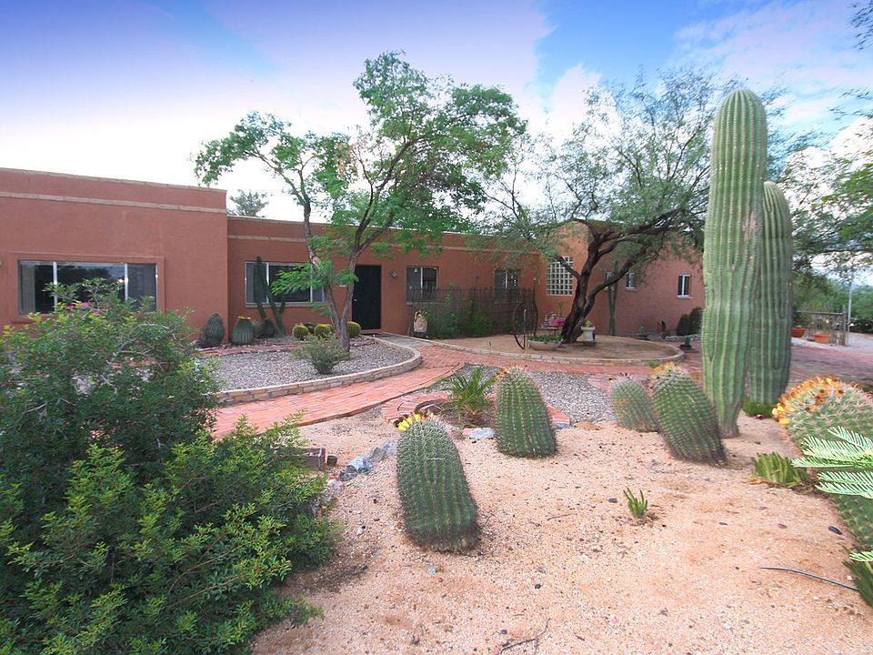 1st image of 240 E Catalina Shadows Blvd