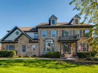 2 Greenfield Ct, Hawthorn Woods, IL 60047