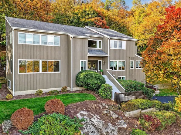 96 Cherry Hill Court, Briarcliff Manor, NY 10510