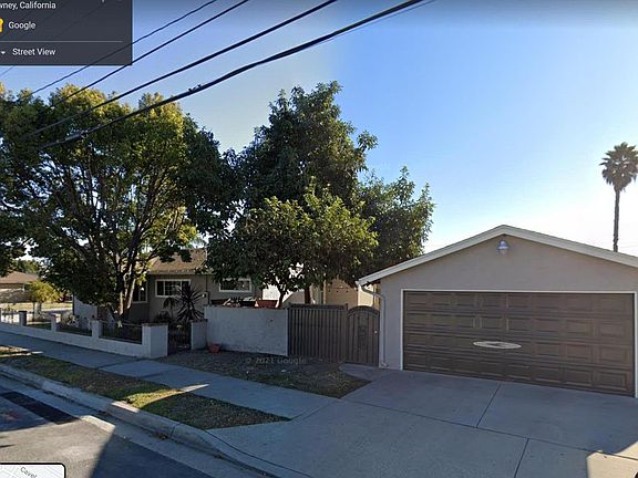 rear view of property.