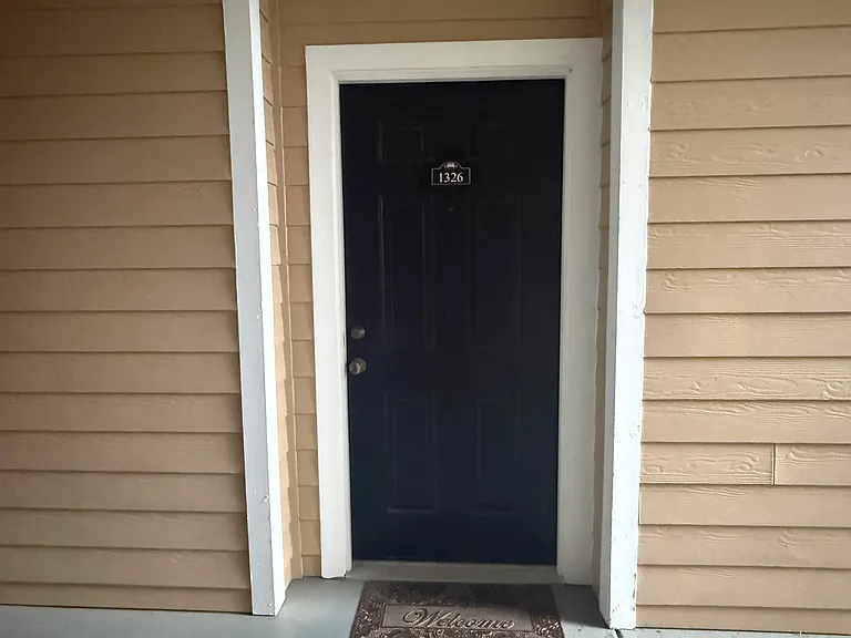 2801 Chancellorsville Dr #1326 — Photo 2