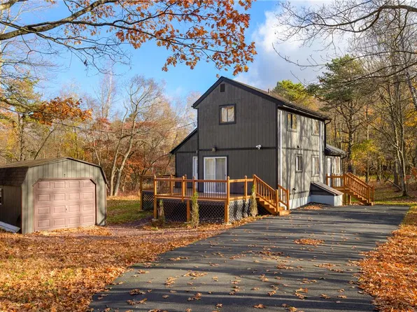 317 Clearview Rd, Tobyhanna Township, PA 18334