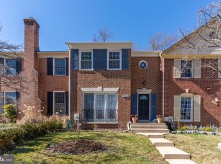 7320 Greentree Rd, Bethesda, MD 20817