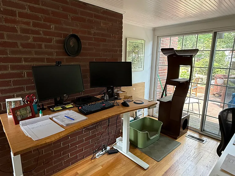 Bonus room for office, media room, etc.
