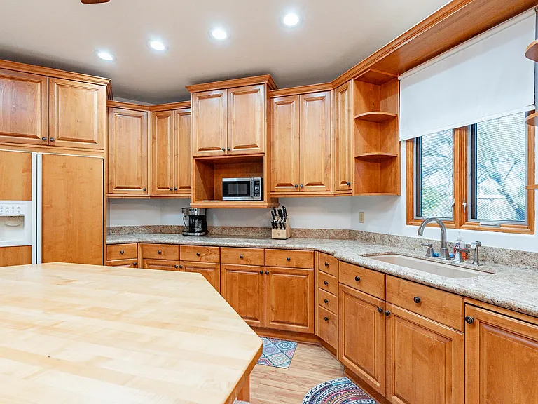 E Montecello Ct — Photo 27