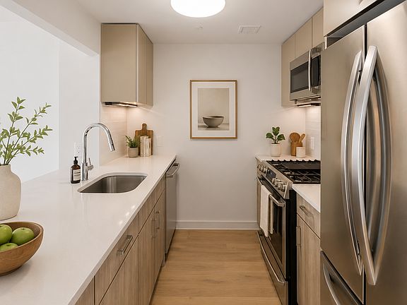3rd image of 171 W 131st St APT 515