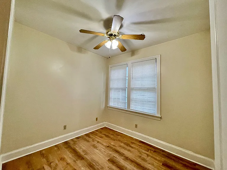 405 N Madison St — Photo 18