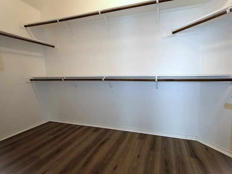 929 Hazels Way — Photo 11