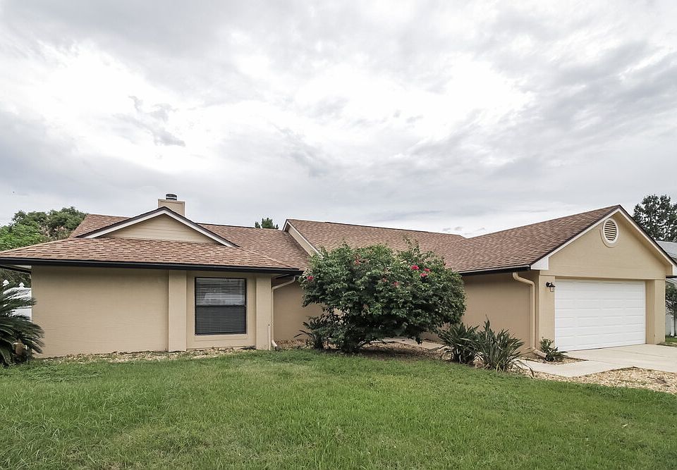 1st image of 1066 Weaver Dr
