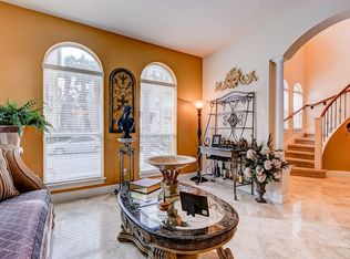 27 Via Poinciana St, Boca Raton, FL 33487