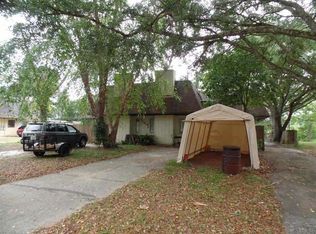 6103 E Shore Dr #1/2, Pensacola, FL 32505