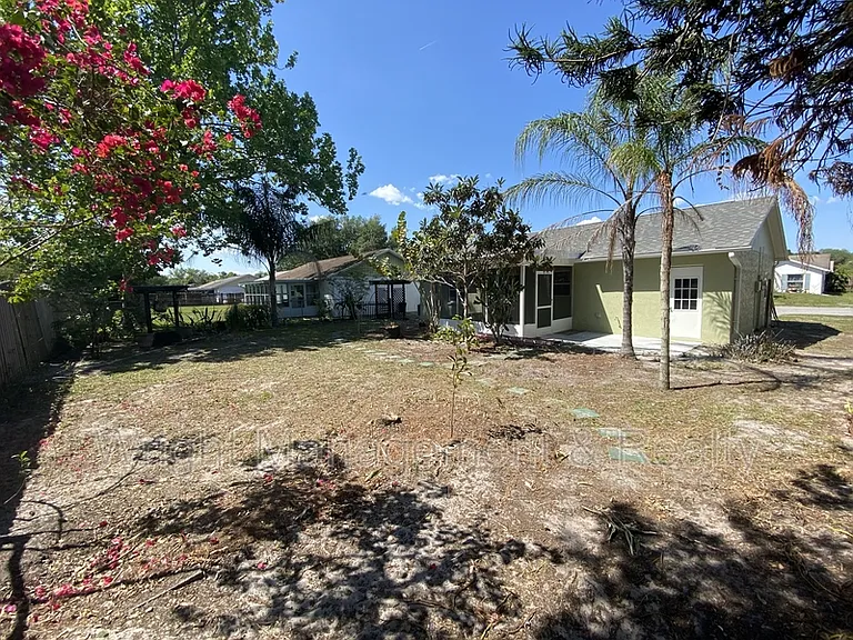 3544 Martell St — Photo 15