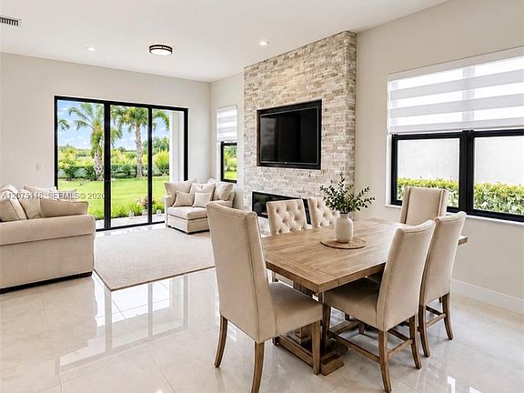 4th image of 5487 Cassidy Ln