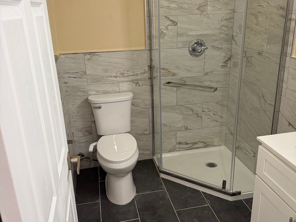 1st image of 10702 Alicante Way Suite 4