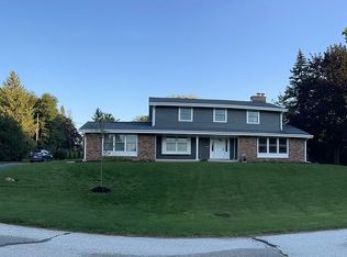 15965 Harrigan Dr, Brookfield, WI 53005