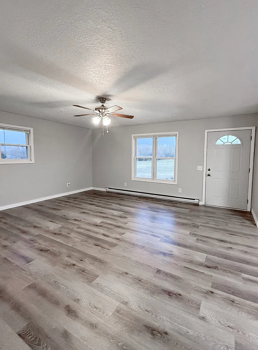 Building Photo - 25515 Nugget Dr #2